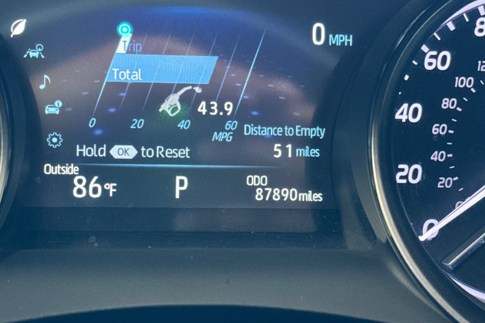 Certified 2022 Toyota Camry XSE w/ Navigation Upgrade Package FWD image 3