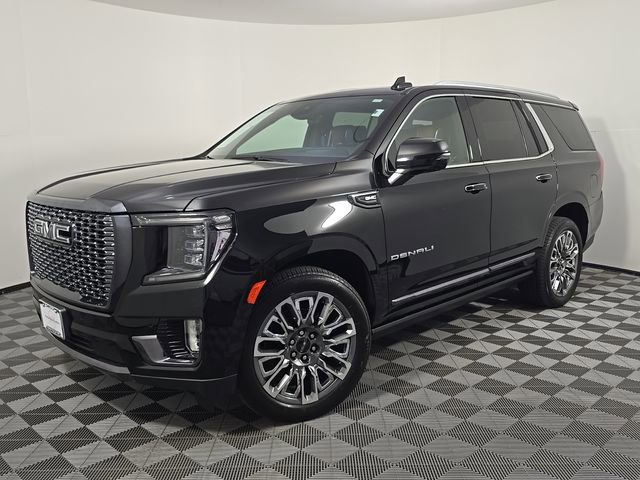 Used 2023 GMC Yukon Denali Ultimate AWD/4WD image 1