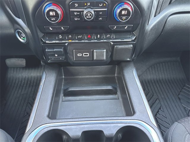 Used 2020 Chevrolet Silverado 1500 LT Trail Boss image 17