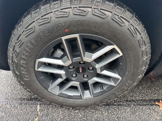 New 2026 GMC Terrain AT4 w/ Convenience Package III image 5