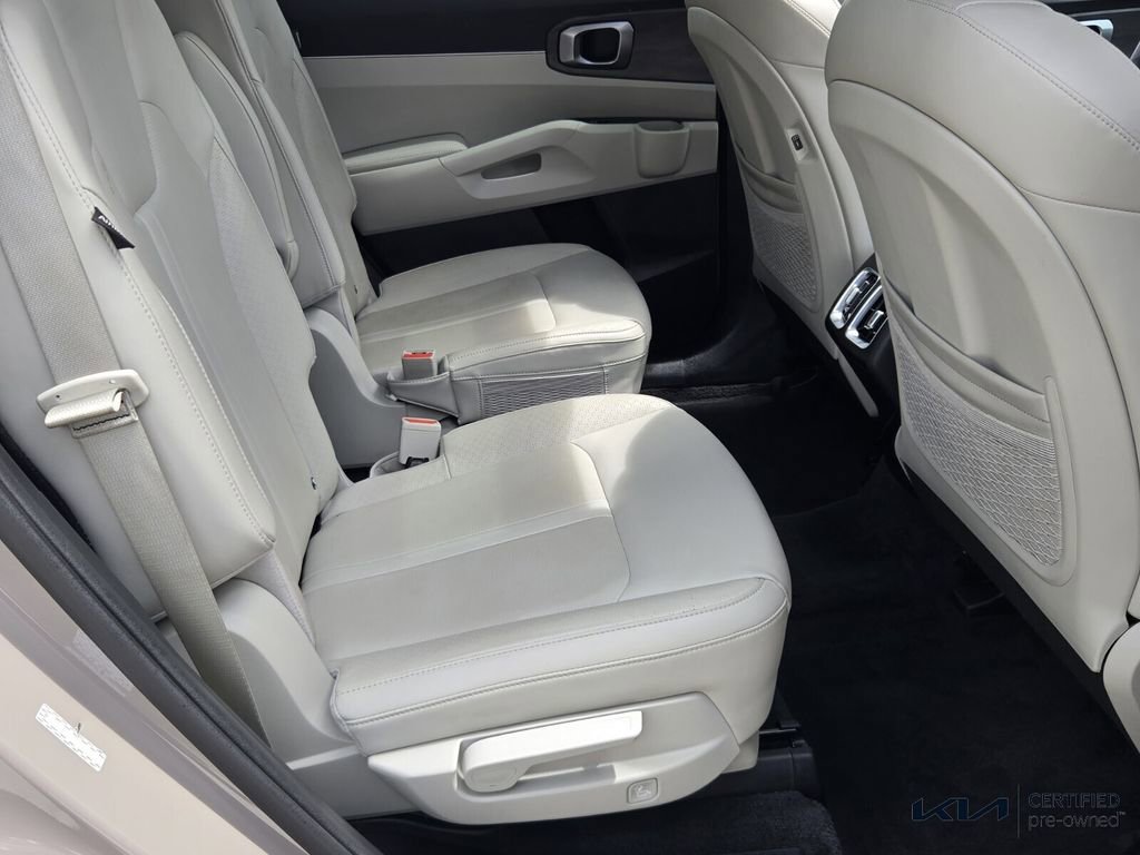 Certified 2025 Kia Sorento X-Line EX image 19