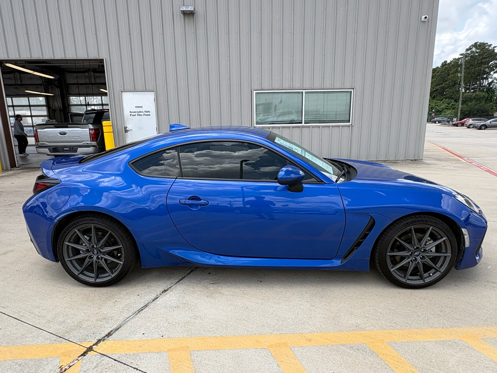Used 2024 Subaru BRZ Limited RWD image 10
