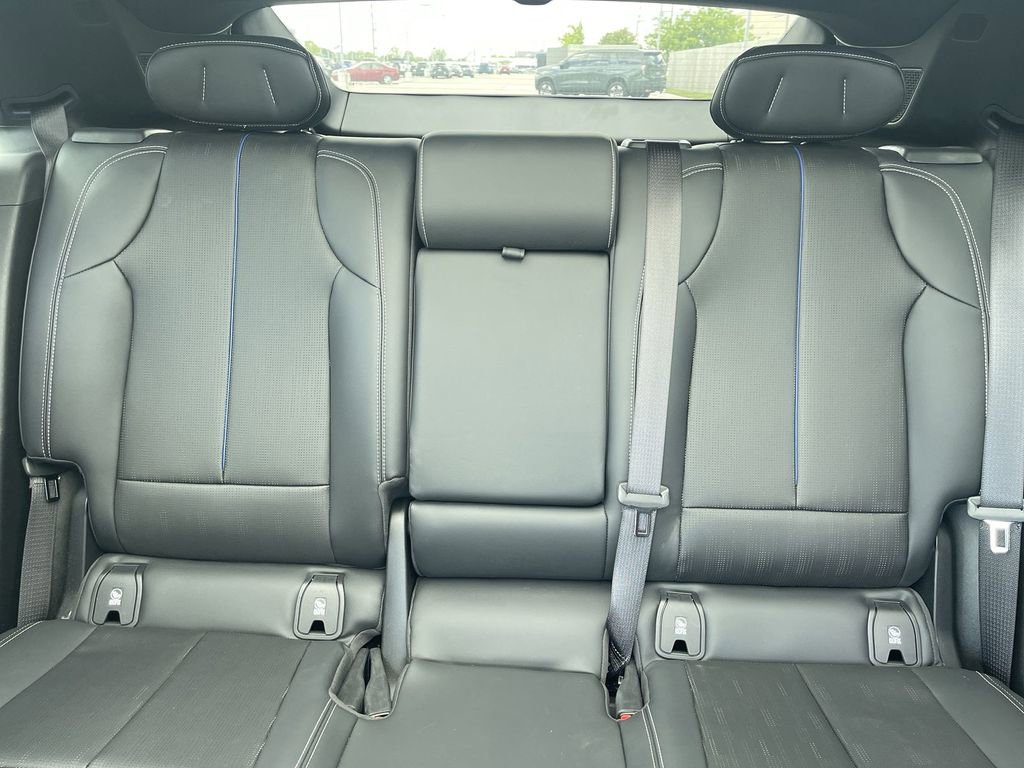 Used 2024 Cadillac Lyriq Luxury w/ LPO, Floor Liner Package AWD/4WD image 26