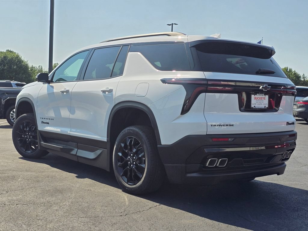 Used 2026 Chevrolet Traverse LT w/ Midnight/Sport Edition FWD image 6