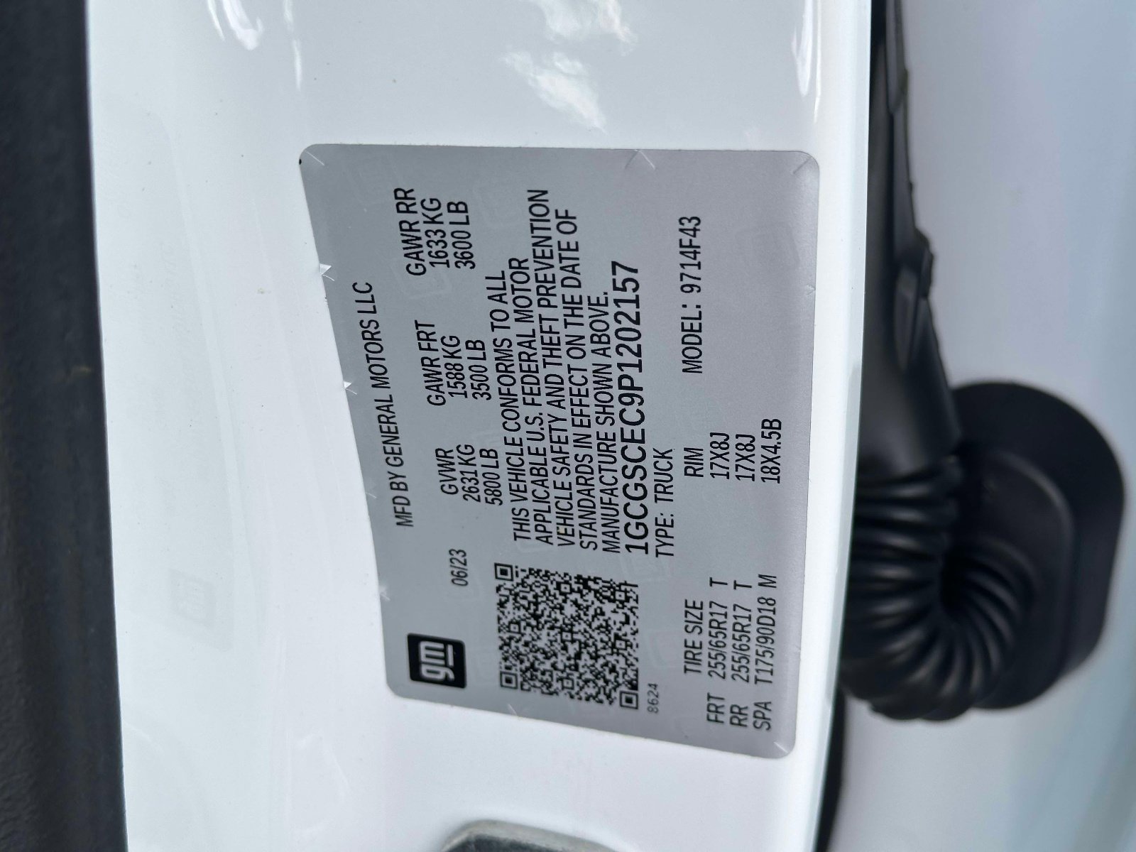 Used 2023 Chevrolet Colorado LT RWD image 18