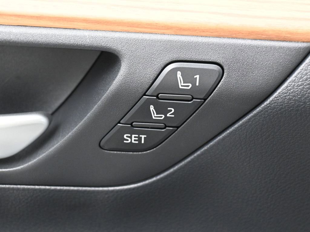 Certified 2026 Toyota Grand Highlander Limited image 14