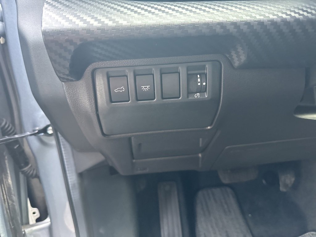 Certified 2025 Subaru Ascent Premium image 11