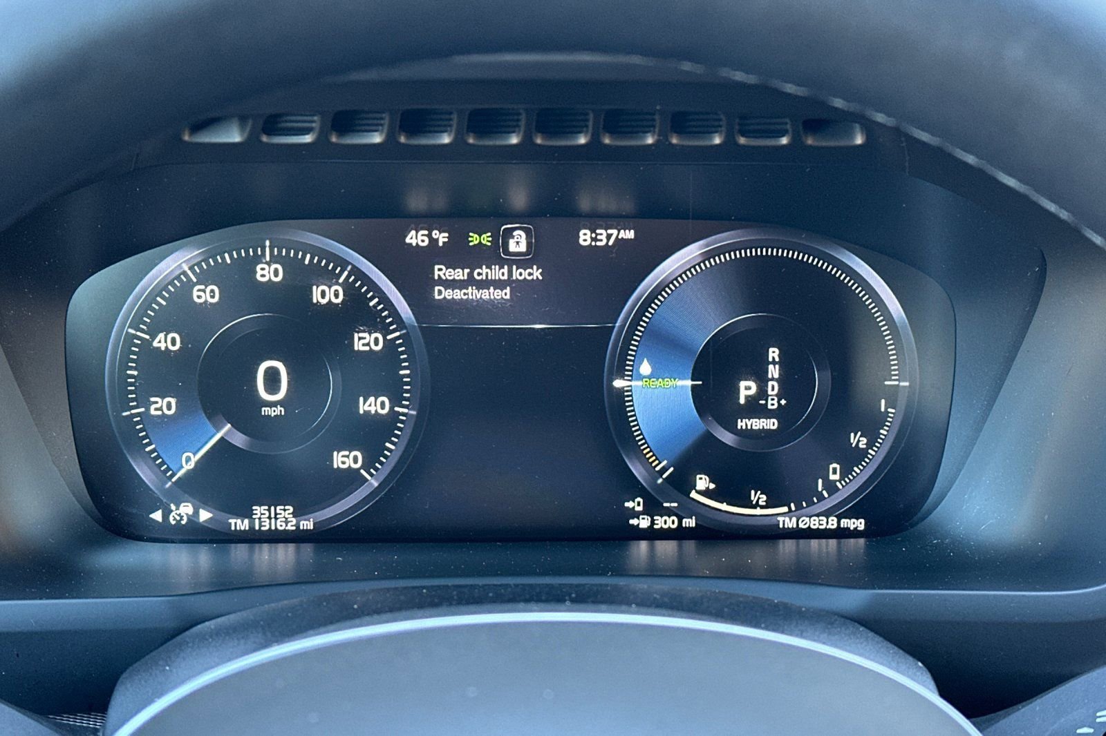 Used 2022 Volvo XC90 T8 R-Design image 27