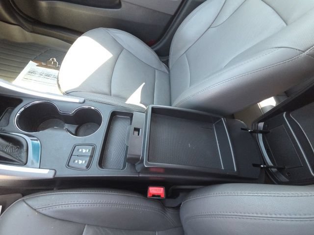 Used 2011 Hyundai Sonata Limited FWD image 18