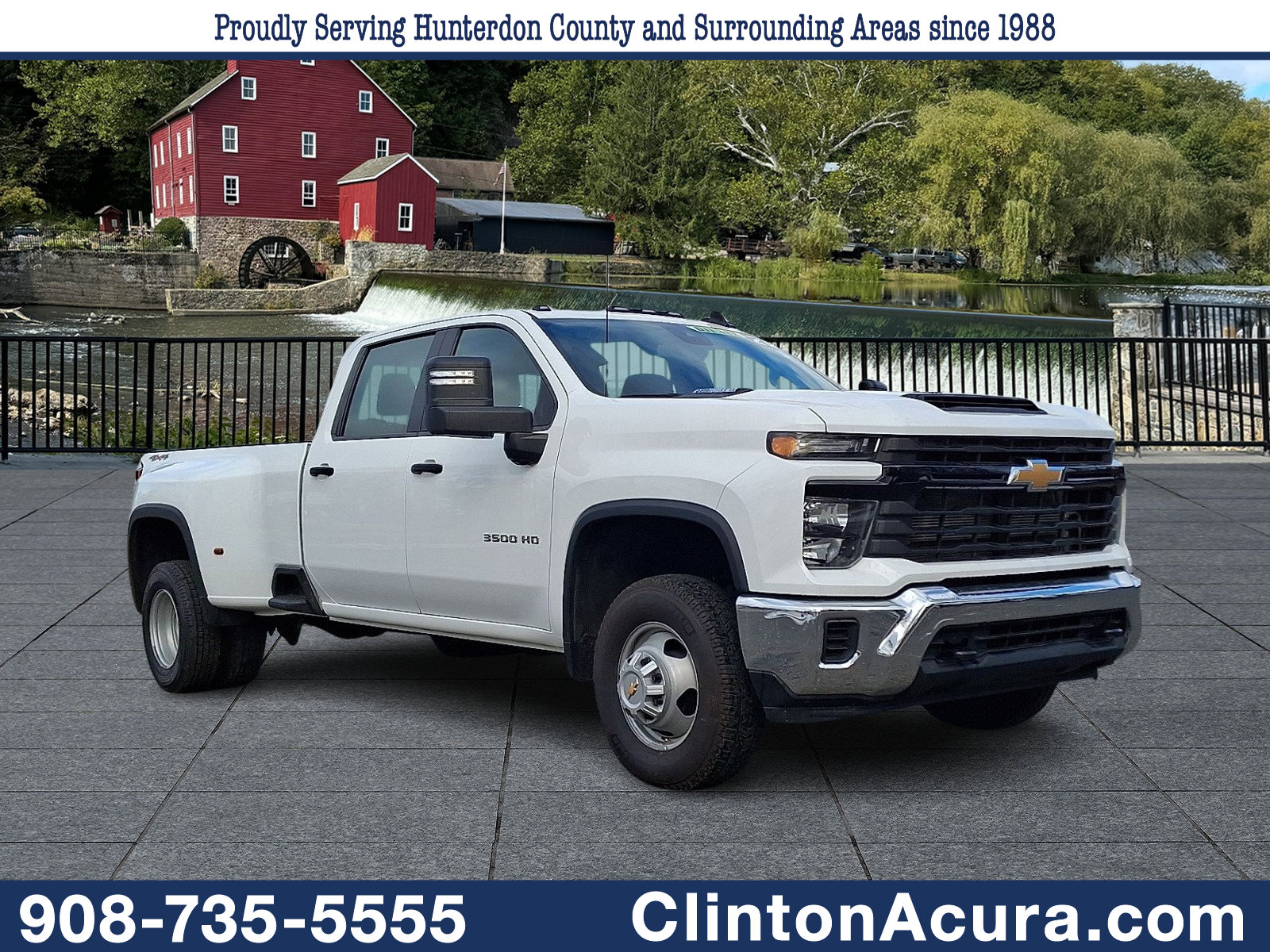 Used 2024 Chevrolet Silverado 3500 W/T image 1