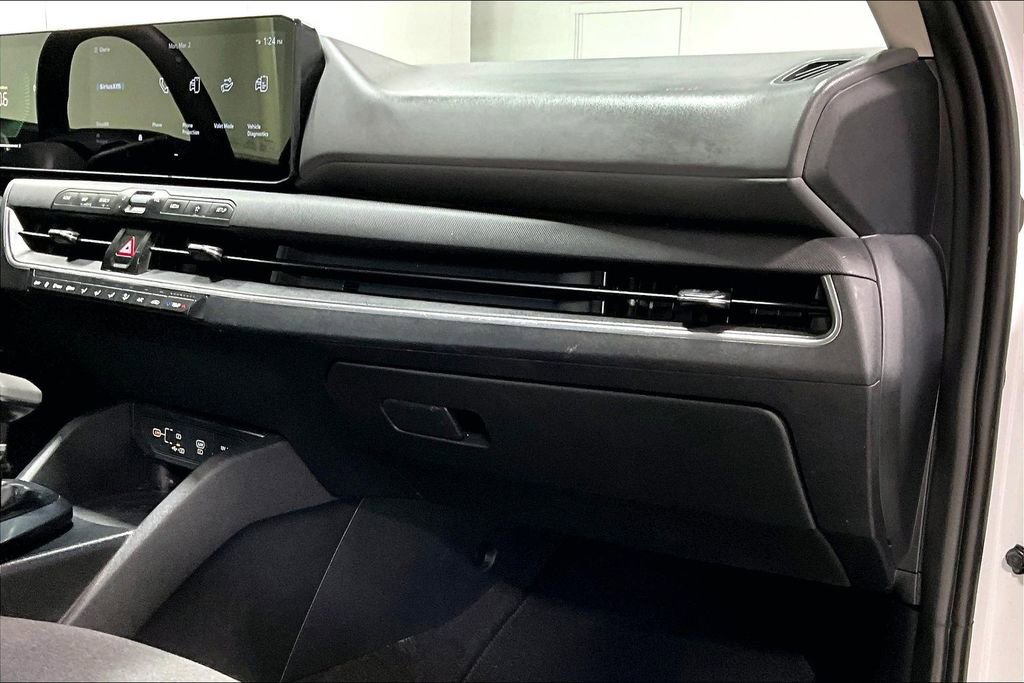 Used 2025 Kia K4 LXS image 19