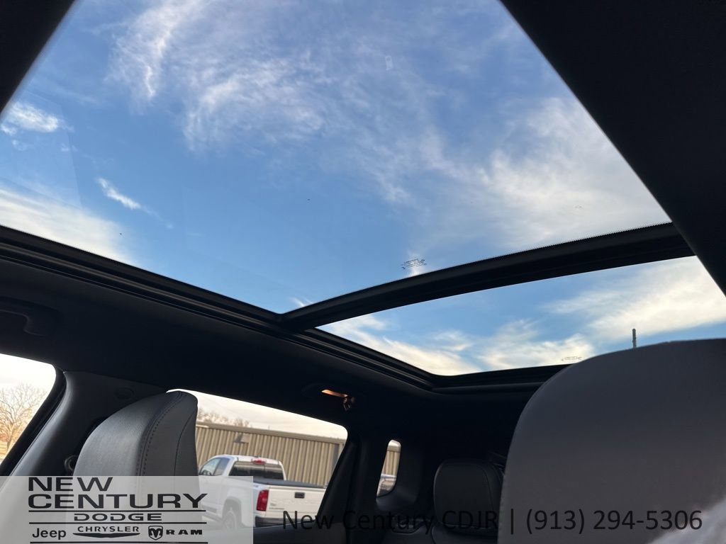 New 2026 Jeep Compass Limited w/ Sun, Sound & Navigation Group image 26