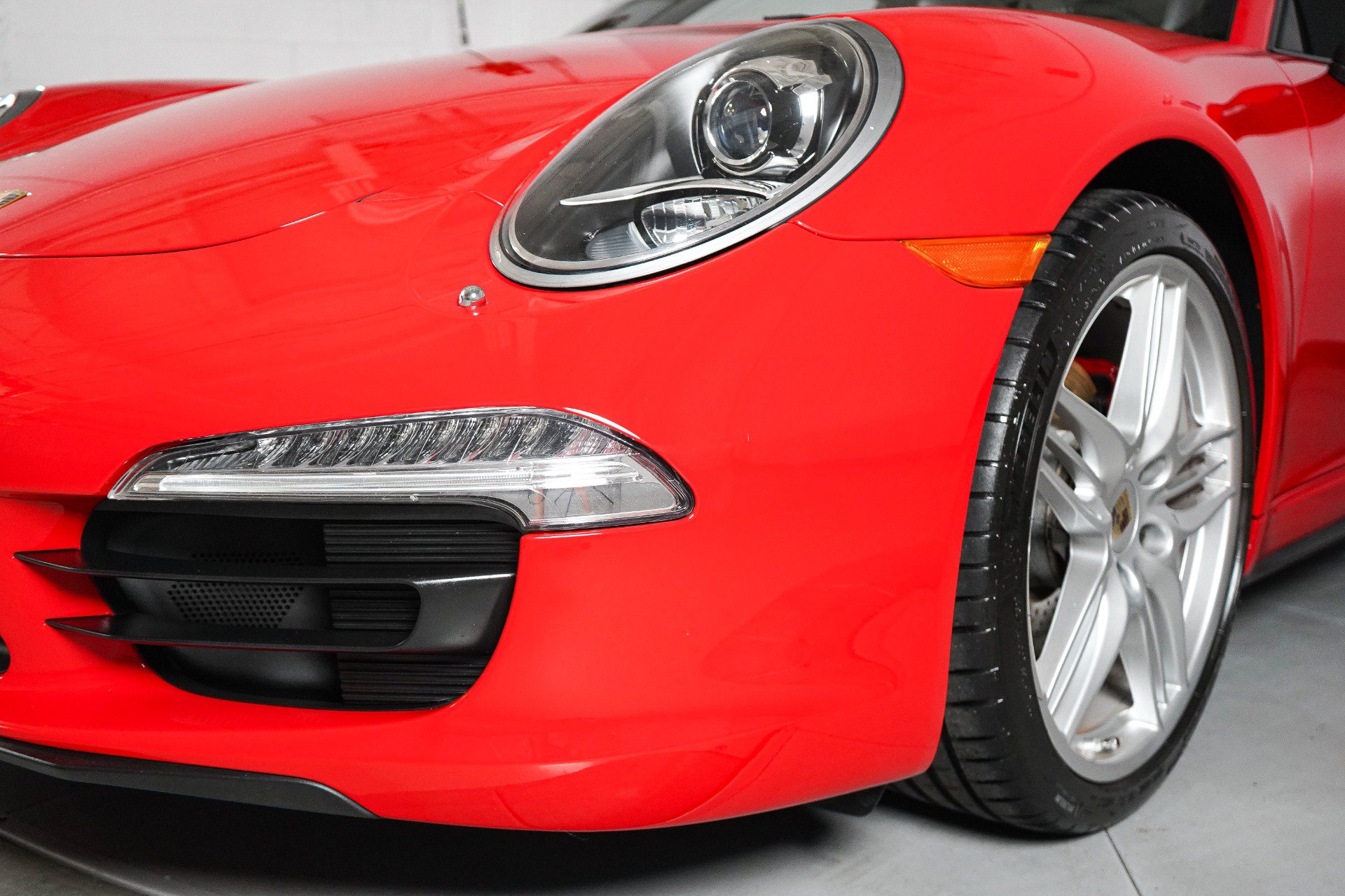 Used 2013 Porsche 911 Carrera 4 AWD/4WD image 40