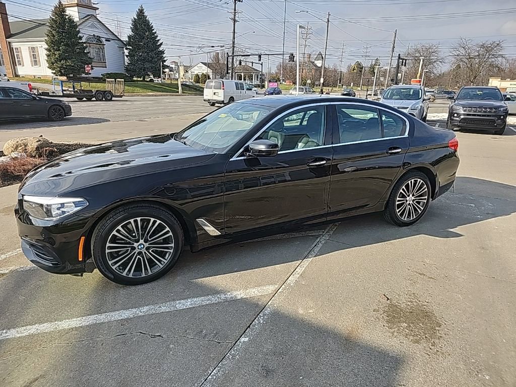 Used 2018 BMW 530i xDrive w/ Premium Package image 12