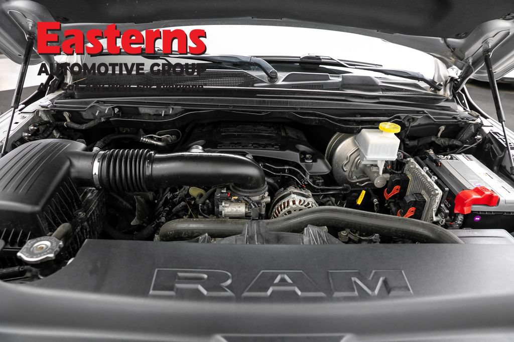 Used 2019 RAM 1500 Laramie AWD/4WD image 7