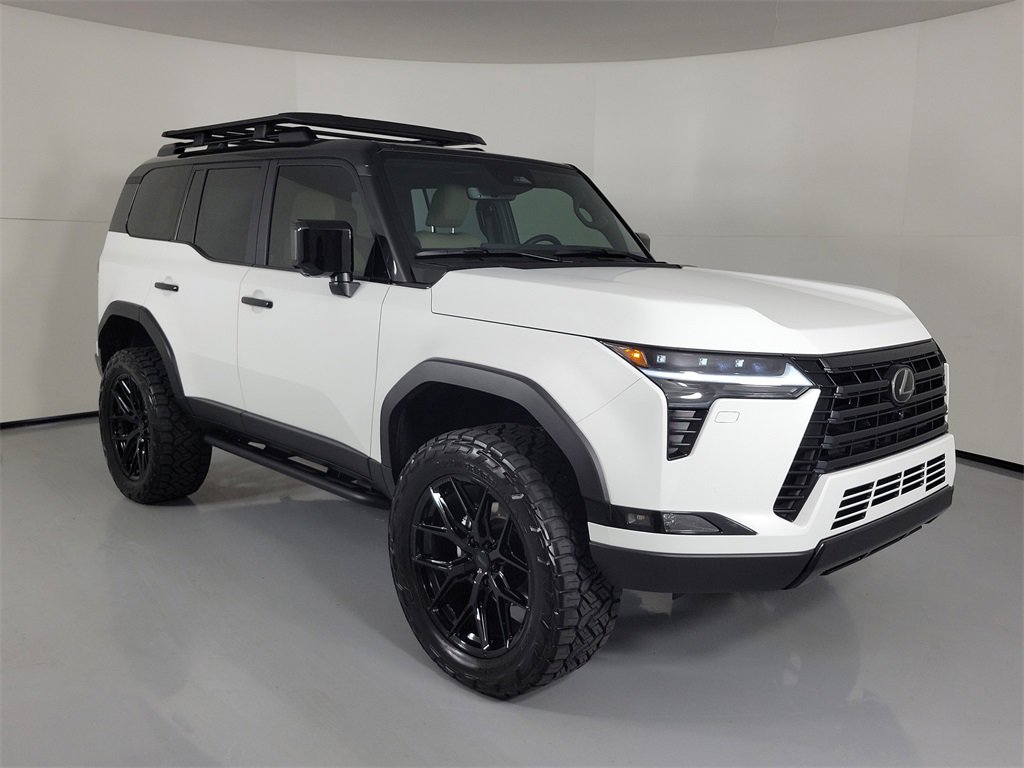 Used 2025 Lexus GX 550 image 1