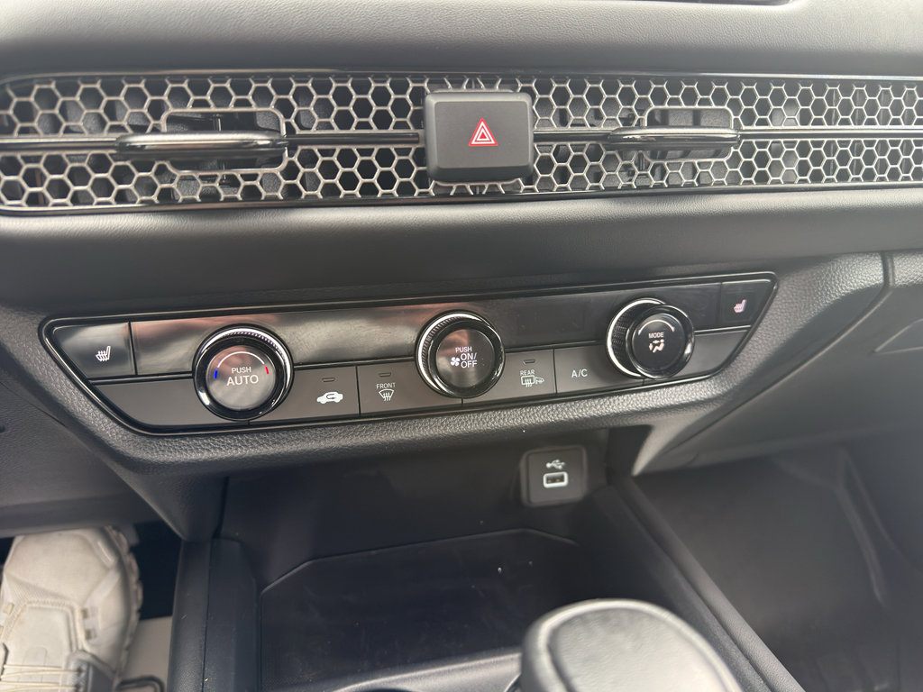 Used 2024 Honda HR-V Sport image 28
