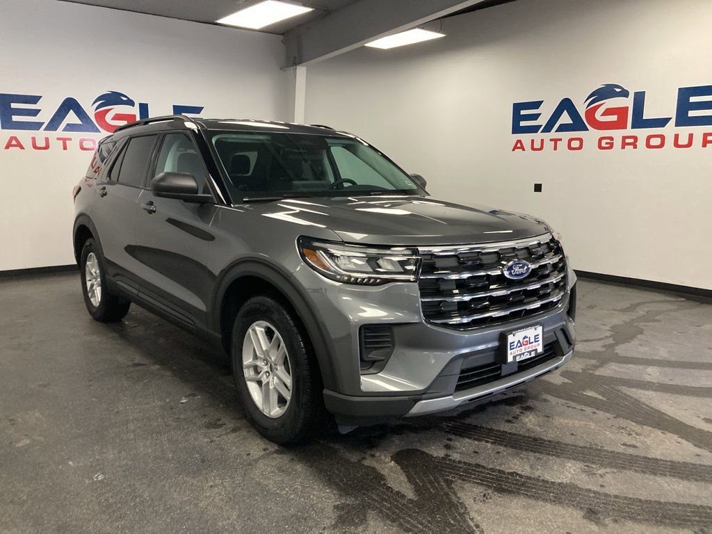 New 2026 Ford Explorer Active image 2