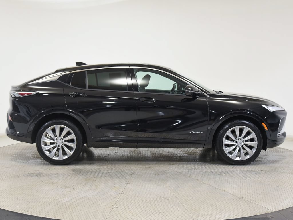 Used 2025 Buick Envista Avenir FWD image 11
