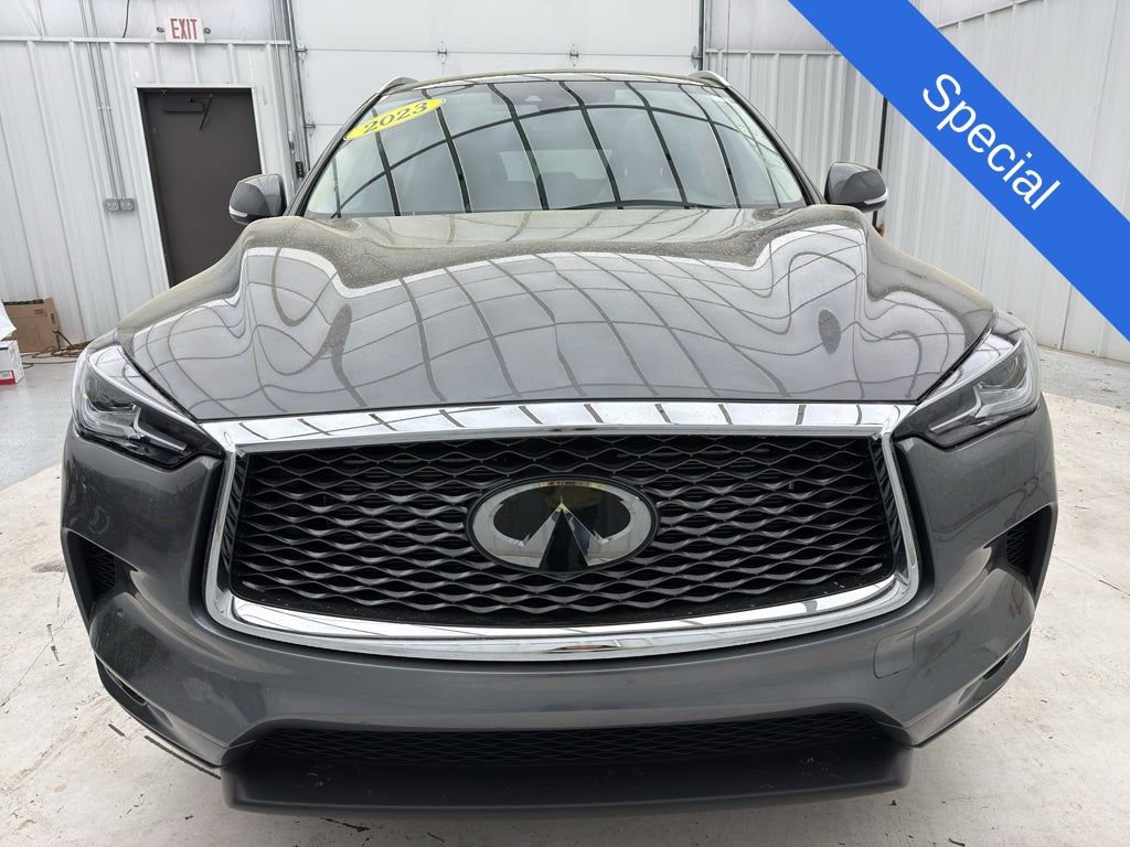Used 2023 INFINITI QX50 Luxe image 2
