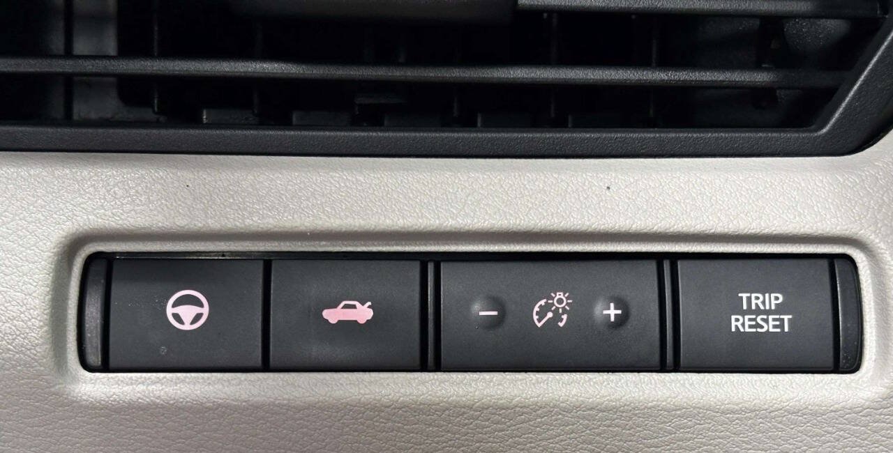 Used 2019 Nissan Altima 2.5 SV FWD image 29