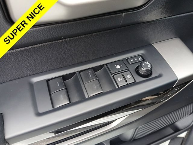 Used 2023 Toyota Tundra Limited AWD/4WD image 32