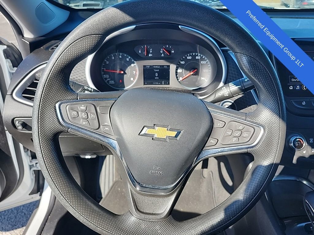 Used 2024 Chevrolet Malibu LT image 4