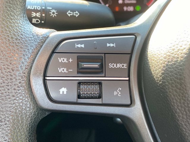 Used 2024 Honda HR-V LX image 16