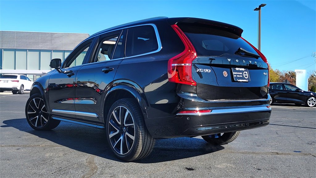 Used 2023 Volvo XC90 B6 Plus w/ Protection Package Premier image 4