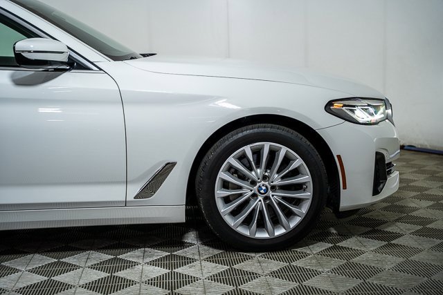 Used 2023 BMW 530i xDrive w/ Convenience Package image 41