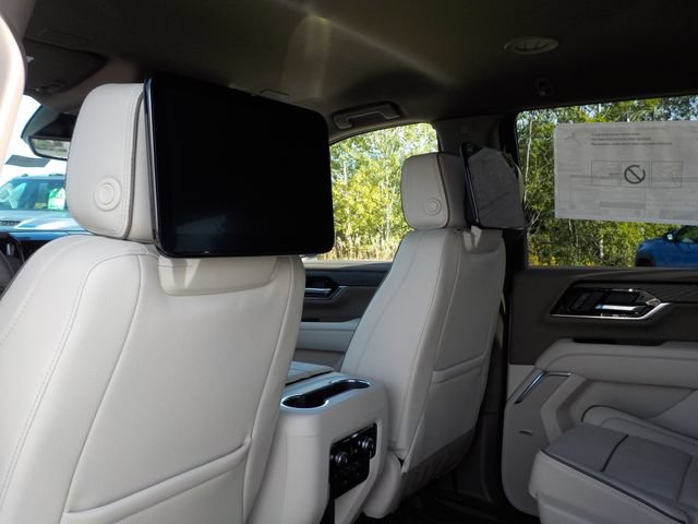 New 2026 GMC Yukon Denali w/ Advanced Technology Package AWD/4WD image 19