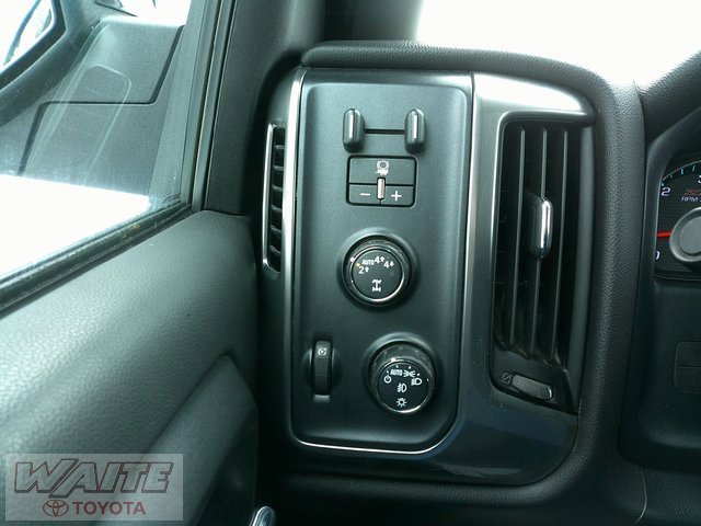Used 2019 Chevrolet Silverado 1500 LT w/ All Star Edition image 19