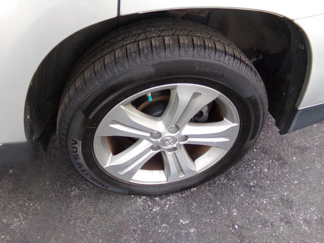 Used 2013 Toyota Highlander Limited FWD image 13
