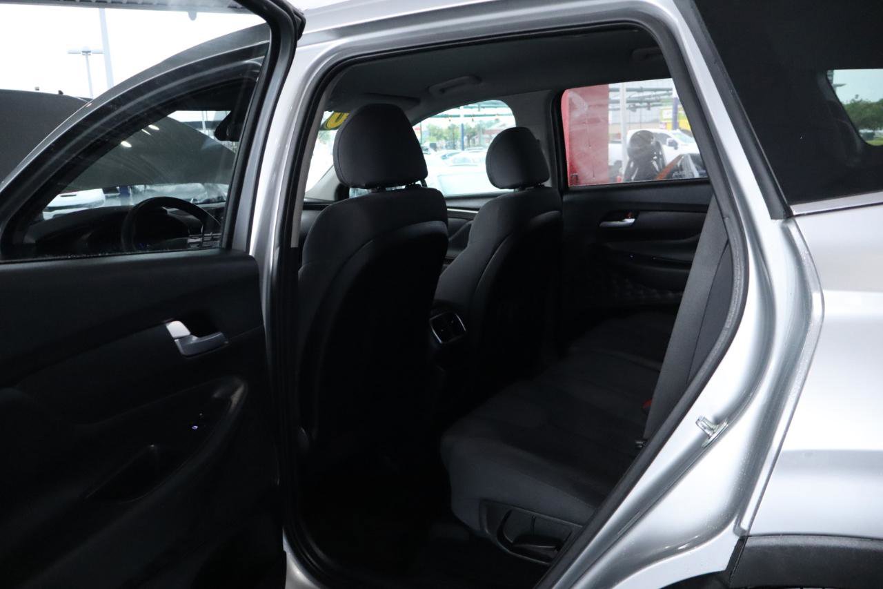Used 2020 Hyundai Santa Fe SEL image 28