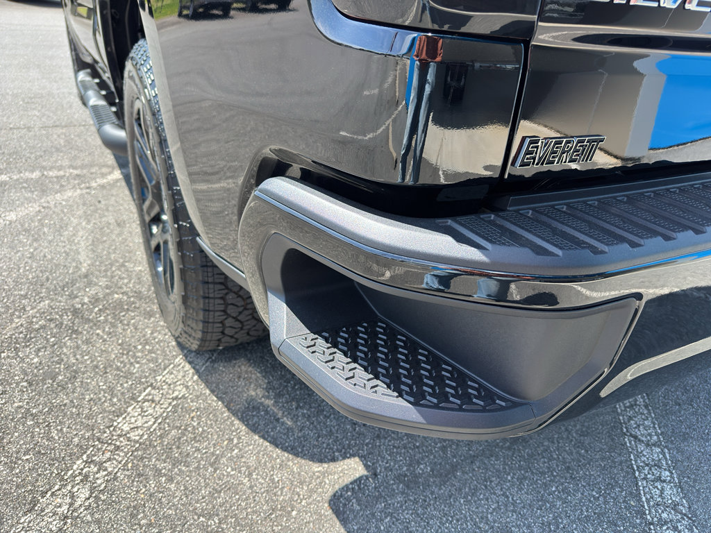 Used 2026 Chevrolet Silverado 1500 RST w/ RST Select Package image 8