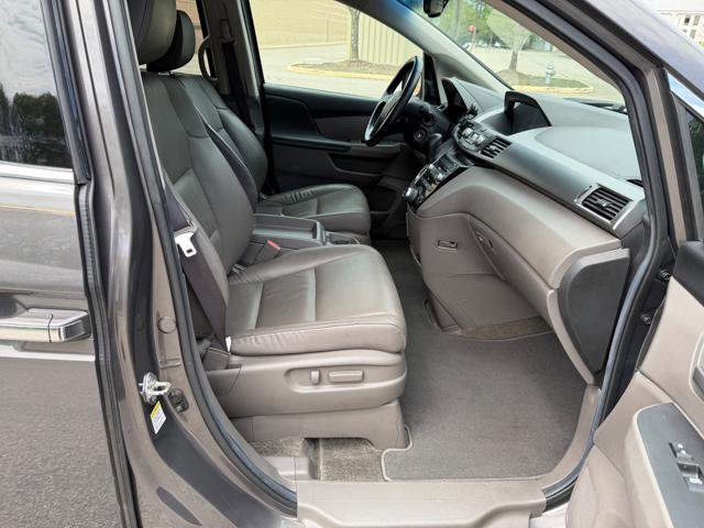 Used 2012 Honda Odyssey Touring image 17