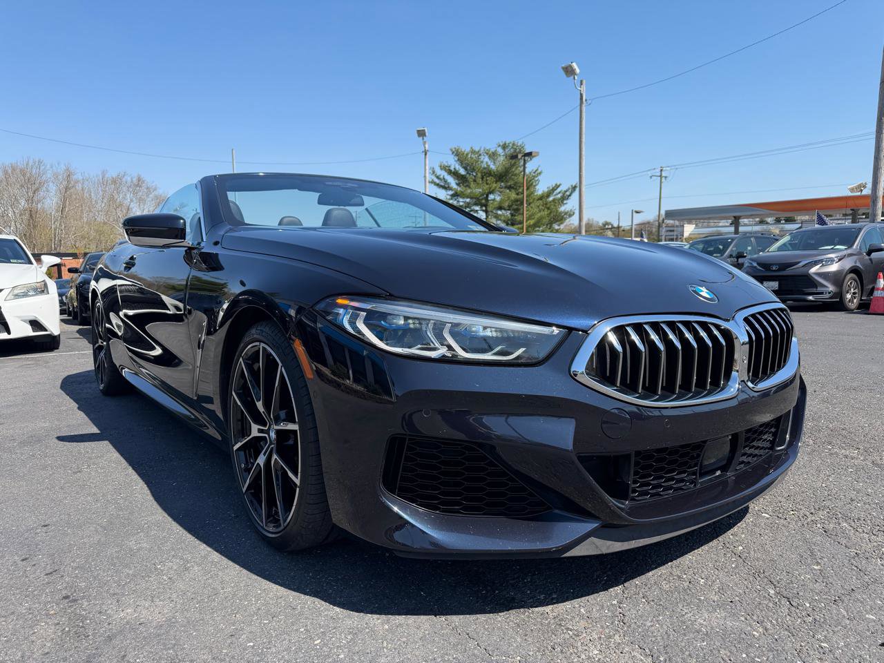 Used 2019 BMW M850i xDrive Convertible image 3