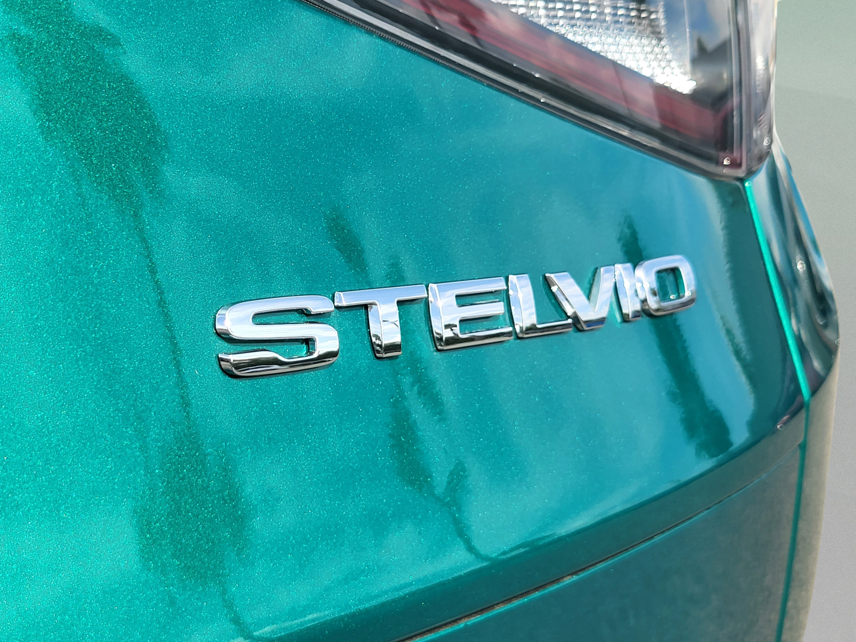 New 2025 Alfa Romeo Stelvio Sprint AWD/4WD image 73