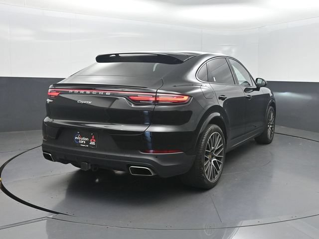 Used 2023 Porsche Cayenne Coupe w/ Premium Package AWD/4WD image 30