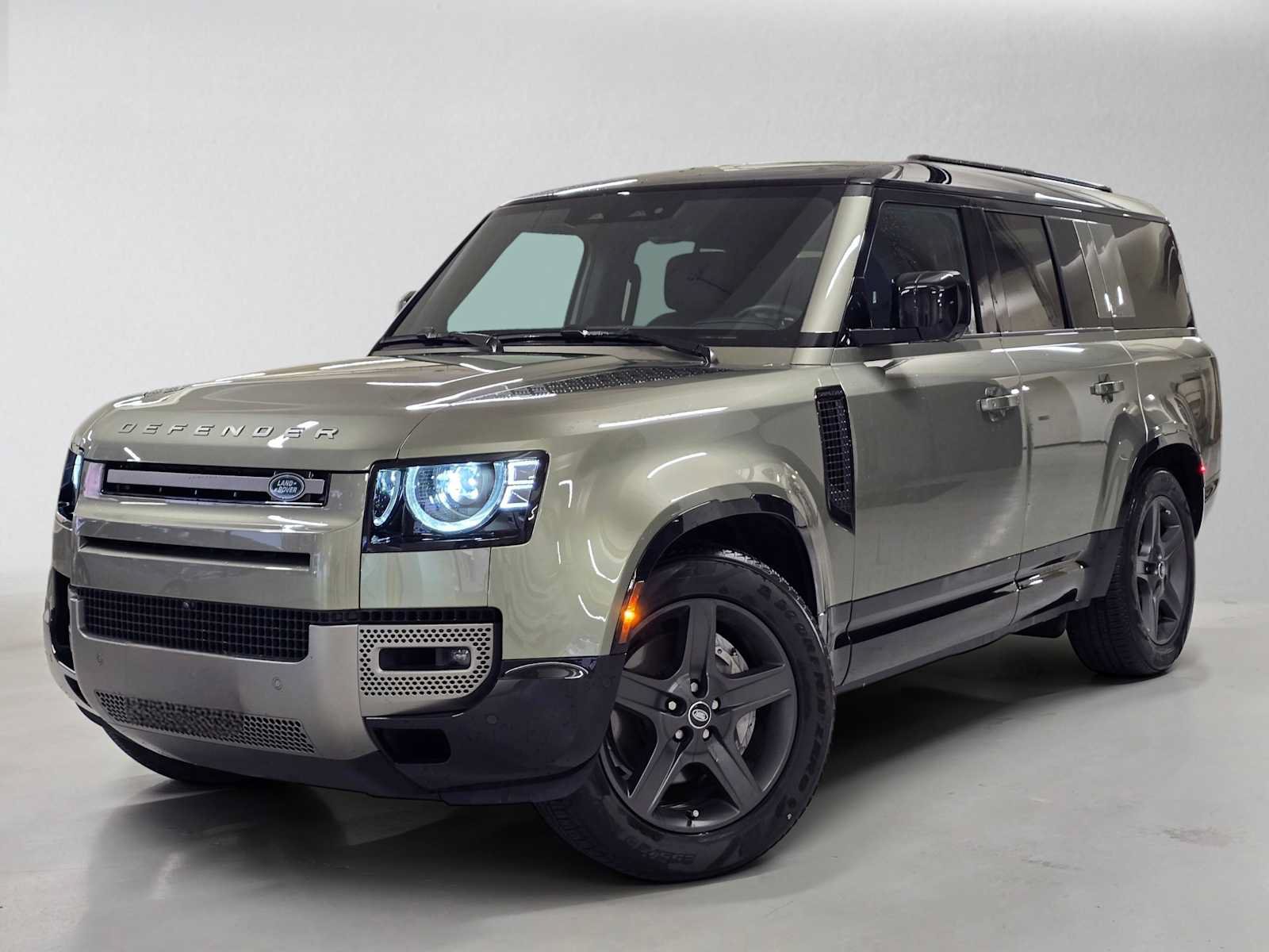 Used 2025 Land Rover Defender 130 X-Dynamic SE