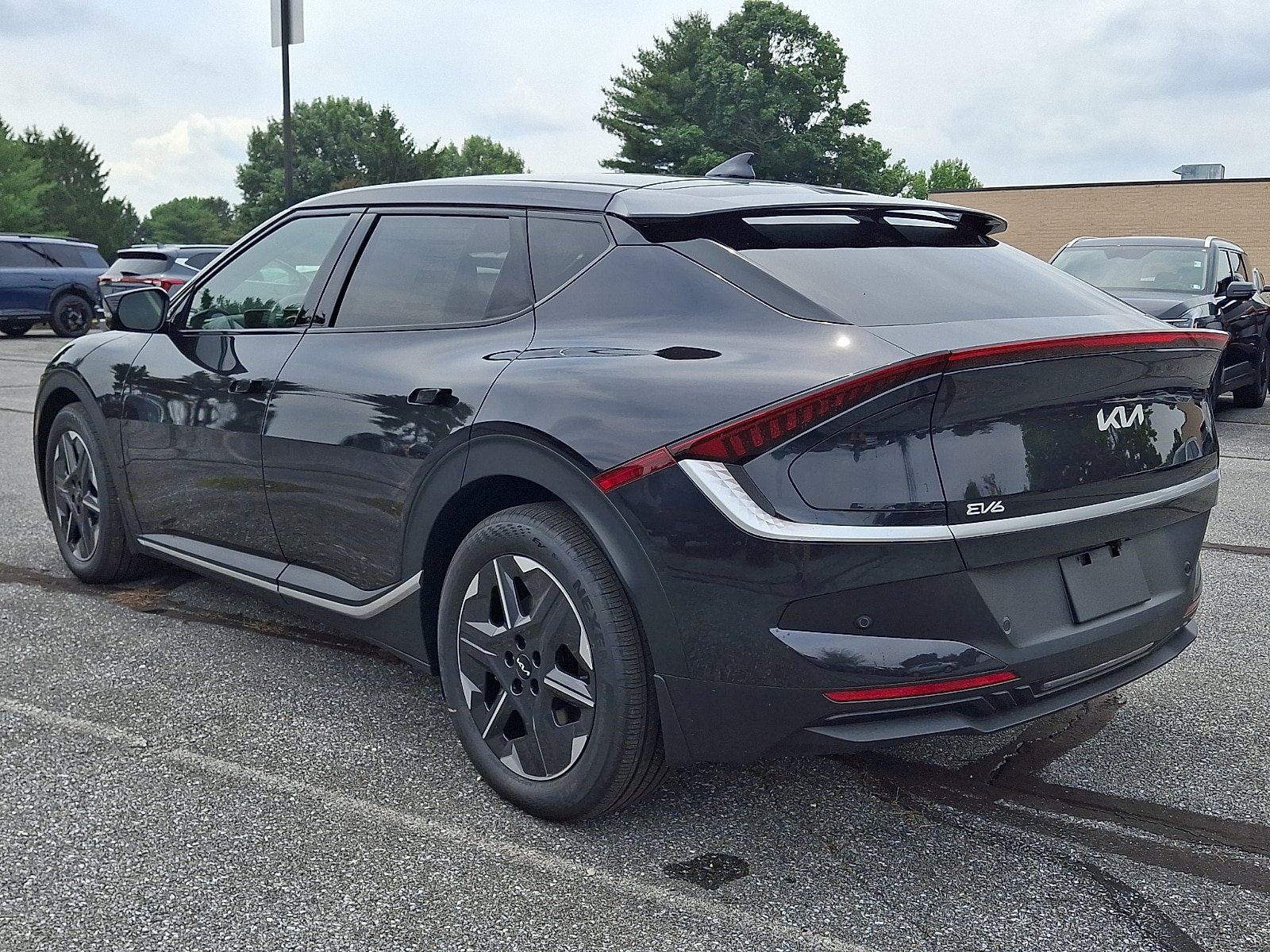 New 2026 Kia EV6 Light AWD/4WD image 4