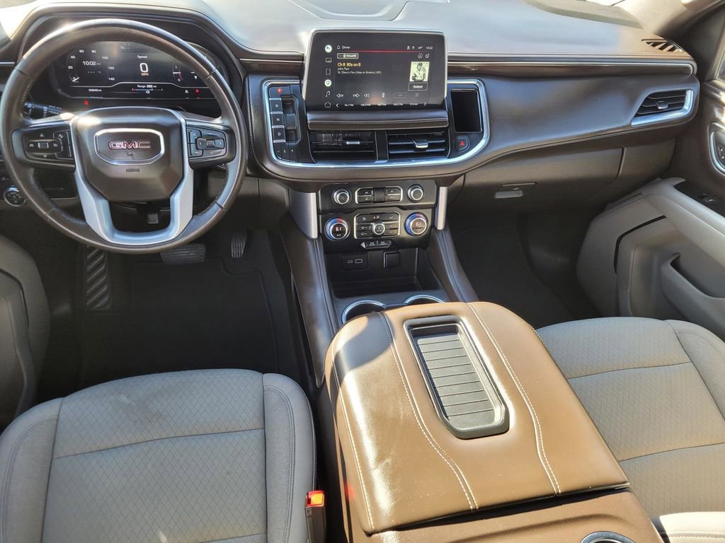 Used 2022 GMC Yukon XL SLE w/ Gmc Pro Safety Plus Package image 17