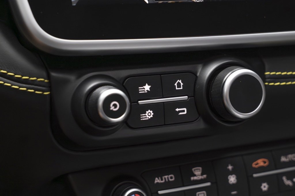 Used 2019 Ferrari Portofino image 40