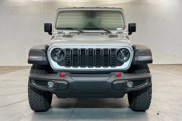 Used 2024 Jeep Wrangler Unlimited Rubicon w/ Technology Group image 8