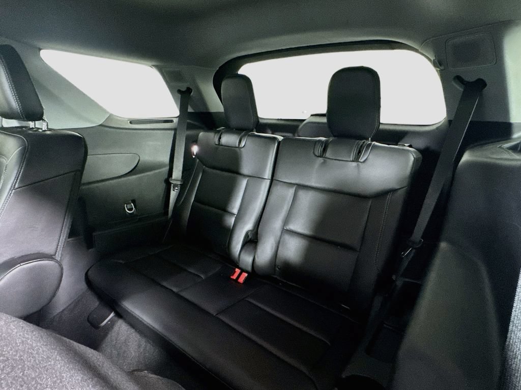 Used 2024 Ford Explorer Limited w/ Limited Technology Package RWD image 29