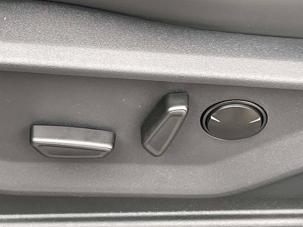 New 2026 Ford Expedition Max Active RWD image 13