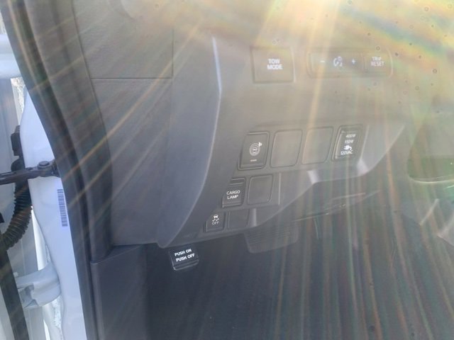 New 2026 Nissan Frontier SV image 12