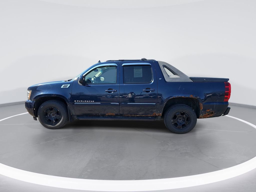 Used 2008 Chevrolet Avalanche LT image 7