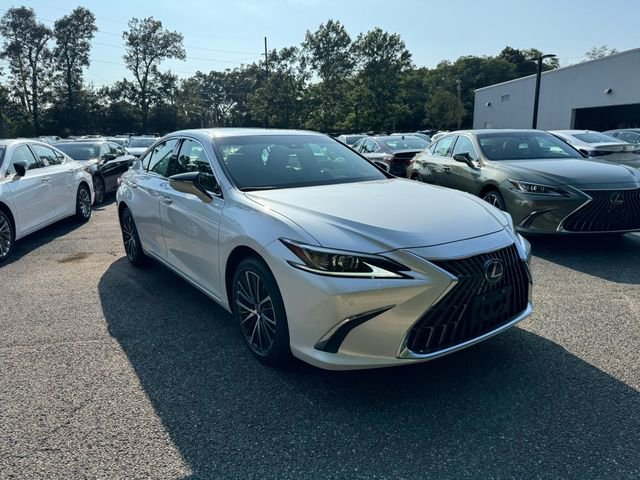 New 2025 Lexus ES 350 w/ Premium Package image 17