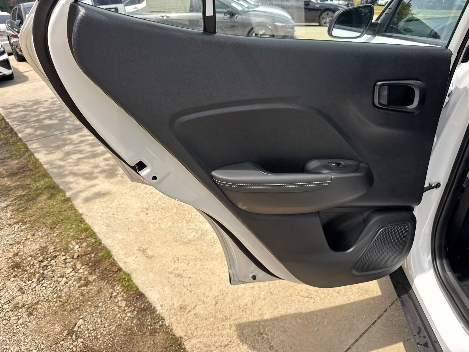 Certified 2026 Hyundai Venue SEL FWD image 21